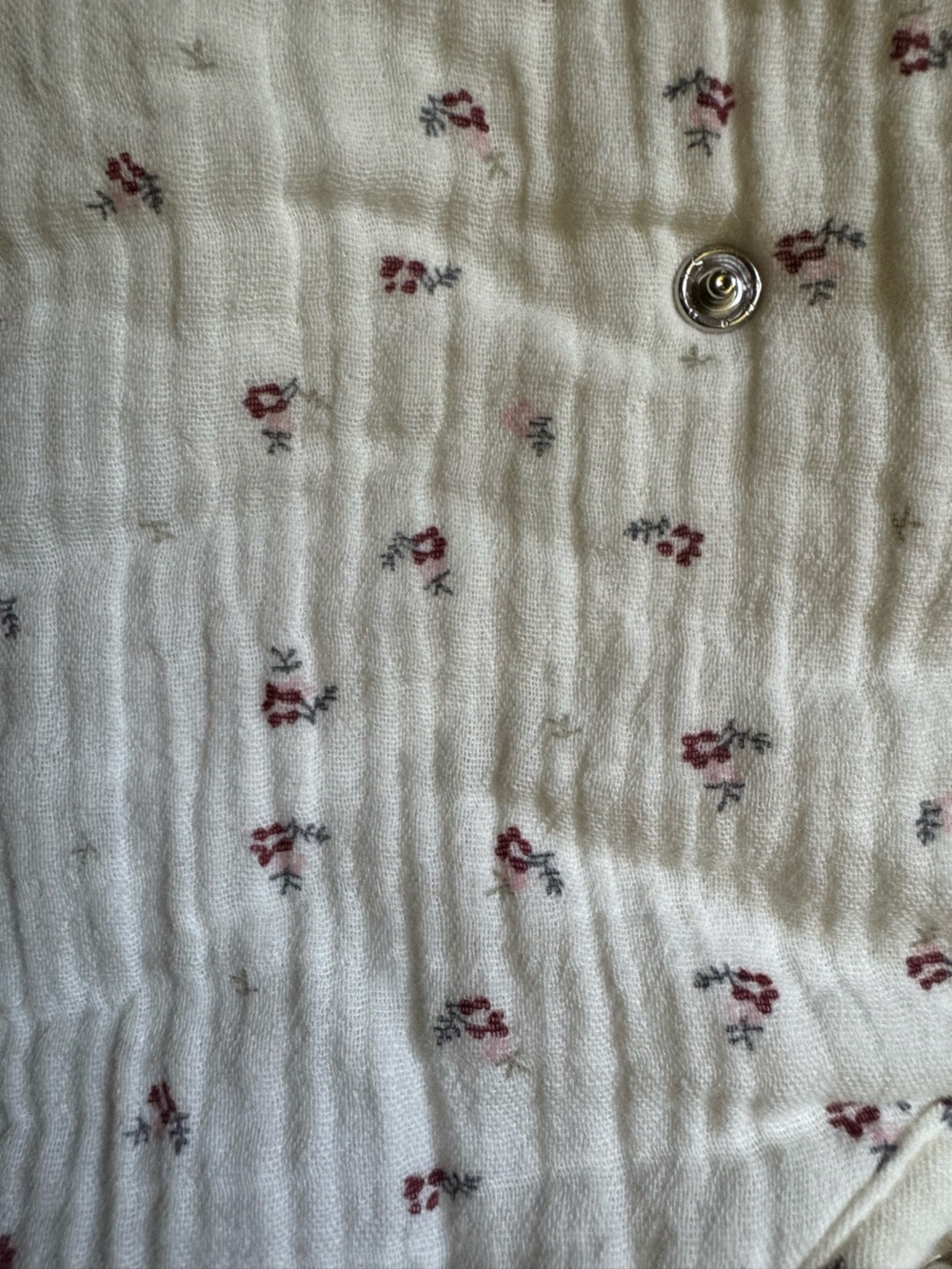 Zara Cream Muslin Footed One-Piece with Tiny Pink Floral Print 3-6 months - Picture 4 of 5